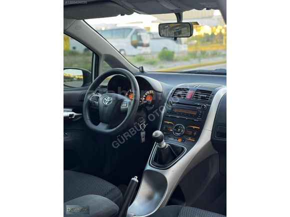2011 1.4D AURİS/ COMFORT EKSTRA FULL BAKIMLI 1,5 PARÇA BOYA