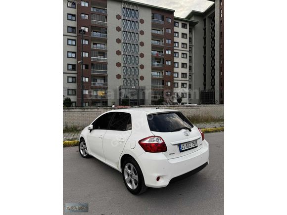 2011 1.4D AURİS/ COMFORT EKSTRA FULL BAKIMLI 1,5 PARÇA BOYA