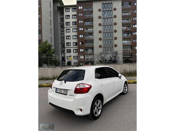 2011 1.4D AURİS/ COMFORT EKSTRA FULL BAKIMLI 1,5 PARÇA BOYA