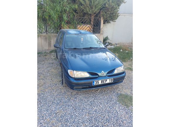 Sahibinden Renault Megane 1.6 RNA 1999 Model