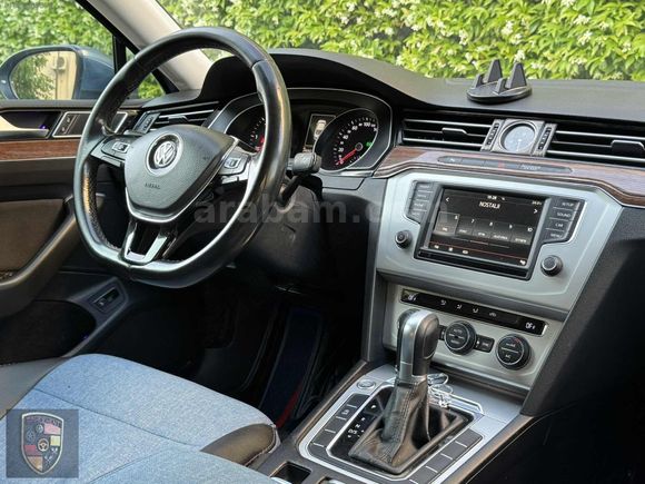 VW PASSAT 1.6 TDI BLUEMOTION COMFORTLINE