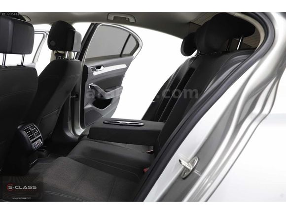 OTOMATİK - CAM TAVANLI - PASSAT