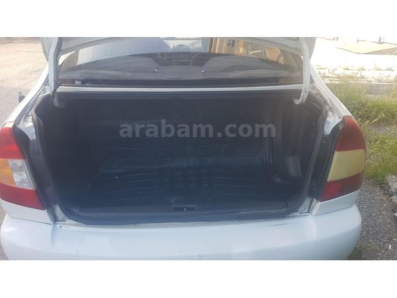 sahibinde 2002 model hyundai lx
