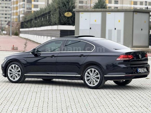 CAM TAVANLI 2017 DEĞİŞENSİZ ARTILI PASSAT