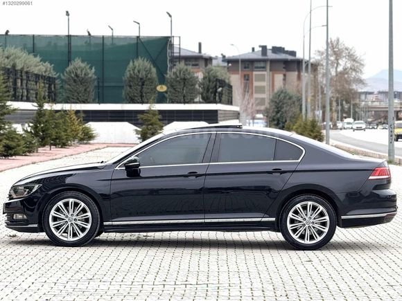 CAM TAVANLI 2017 DEĞİŞENSİZ ARTILI PASSAT