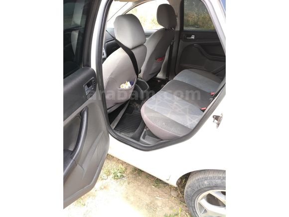 Sahibinden Ford Focus 1.6 TDCi Trend 2006 Model