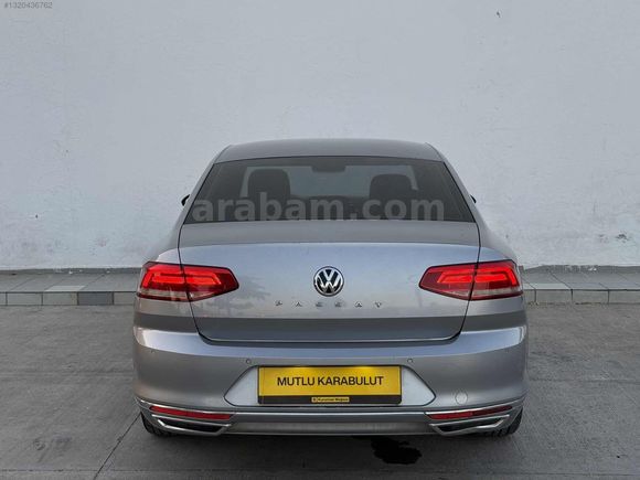 2018 MODEL PASSAT 118.000 KM'DE