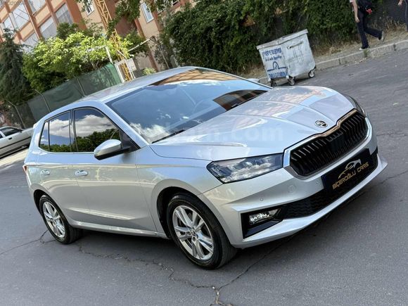 TR EN UYGUNU 22 BİNDE SKODA FABİA 1.0 TSİ PREMİUM