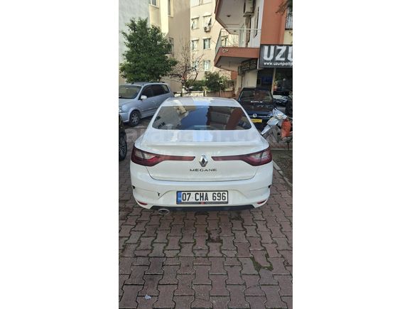 Galeriden Renault Megane 1.5 dCi Touch 2019 Model Antalya