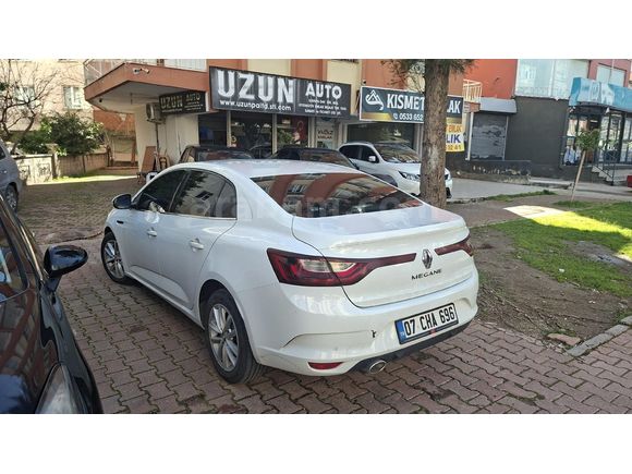 Galeriden Renault Megane 1.5 dCi Touch 2019 Model Antalya