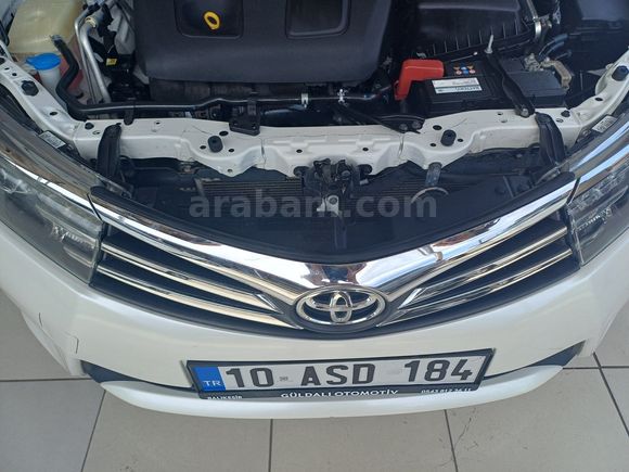 GÜLDALI'DA 2014MODEL 128000KM'DE BOYASIZ DİZEL OTOMATİK COROLLA