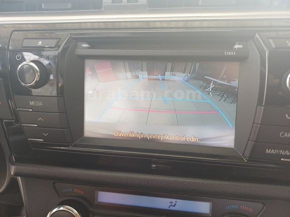 GÜLDALI'DA 2014MODEL 128000KM'DE BOYASIZ DİZEL OTOMATİK COROLLA