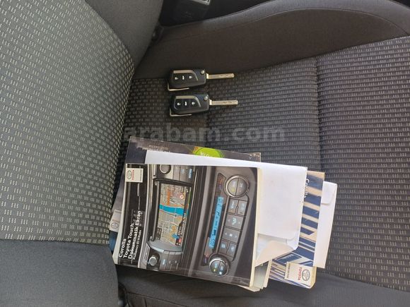 GÜLDALI'DA 2014MODEL 128000KM'DE BOYASIZ DİZEL OTOMATİK COROLLA