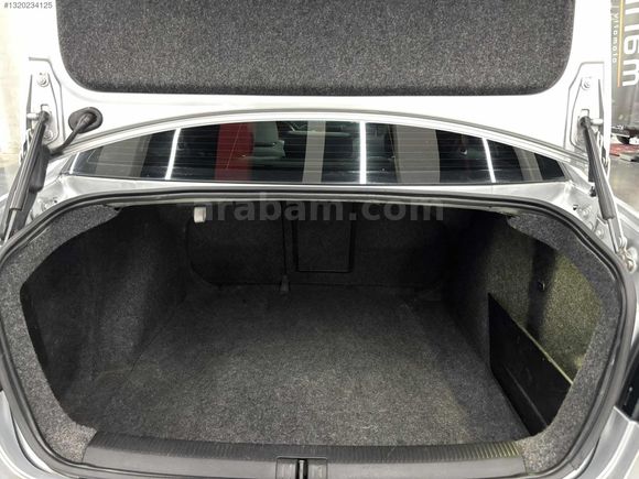TEMİZ/OTOMATİK /JETTA