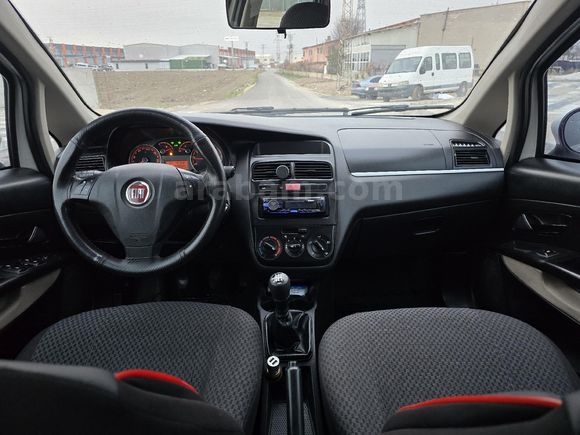 Galeriden Fiat Linea 1.3 Multijet Emotion Plus 2012 Model Afyonkarahisar