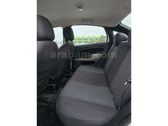 Galeriden Fiat Linea 1.3 Multijet Emotion Plus 2012 Model Afyonkarahisar
