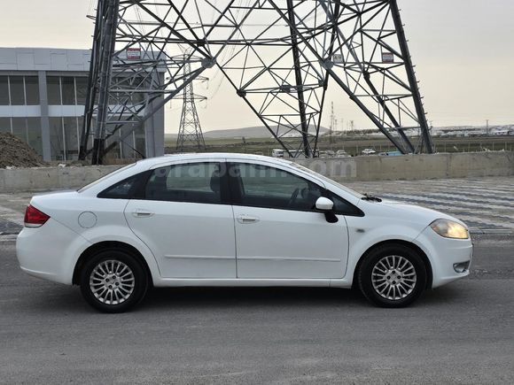 Galeriden Fiat Linea 1.3 Multijet Emotion Plus 2012 Model Afyonkarahisar