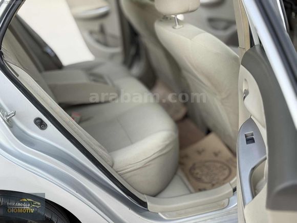 2009 COROLLA 1.6 ELEGANT STAR STOP'LU KABUT TAVAN BAGAJ BOYASIZ