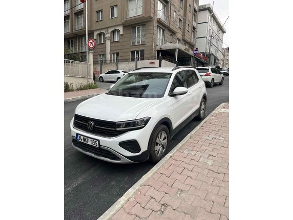 Sahibinden T-Cross 1.0 TSI Life 2025  Tramersiz Boyasız Aile Aracı  
