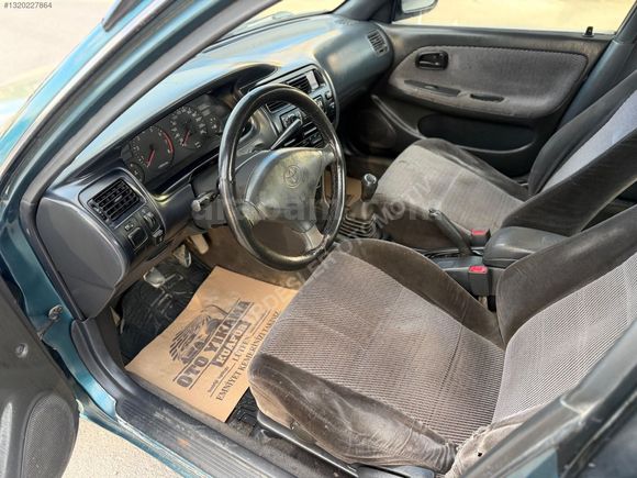 SIFIR VİZELİ 1994 TOYOTA COROLLA 1.6 GLİ