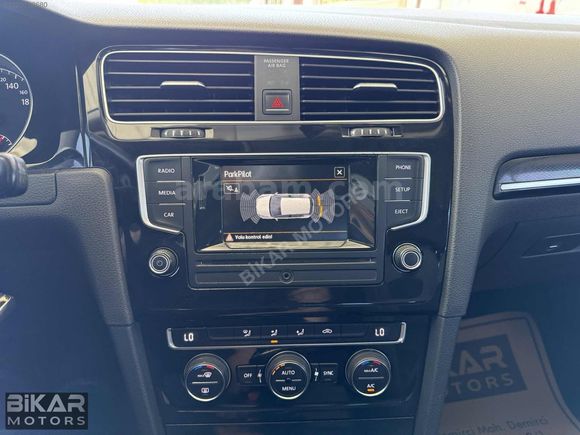 KAYAR LED,ZENON FAR TEMİZ VOLKSWAGEN GOLF 2016