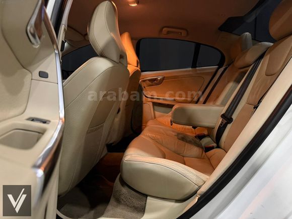 - VALDEN - VOLVO S60 1.6D ADVANCE TRAMERSİZ DEĞİŞENSİZ DİZEL