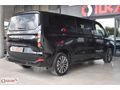 İLKAY'DAN 2025 FORD TOURNEO CUSTOM TİTANYUM PLUS HATASIZ