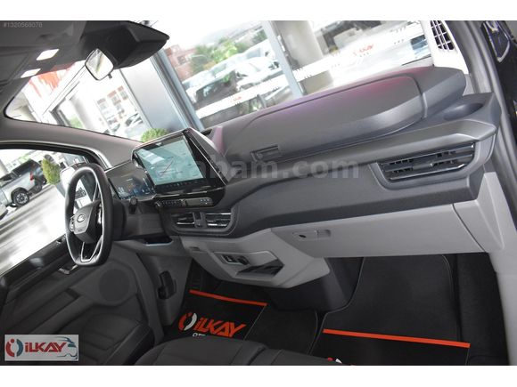 İLKAY'DAN 2025 FORD TOURNEO CUSTOM TİTANYUM PLUS HATASIZ