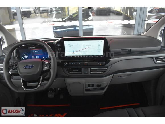 İLKAY'DAN 2025 FORD TOURNEO CUSTOM TİTANYUM PLUS HATASIZ