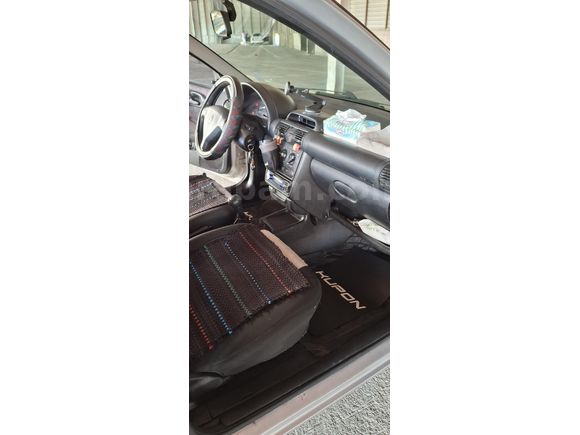 Sahibinden Temiz Opel Corsa 2000 model 1.4 GLS