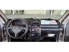 Sahibinden Temiz Opel Corsa 2000 model 1.4 GLS