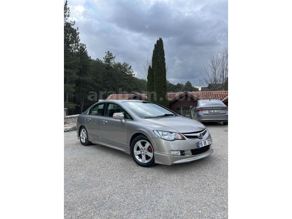 Sahibinden Honda Civic 1.6i VTEC Premium 2007 Model 