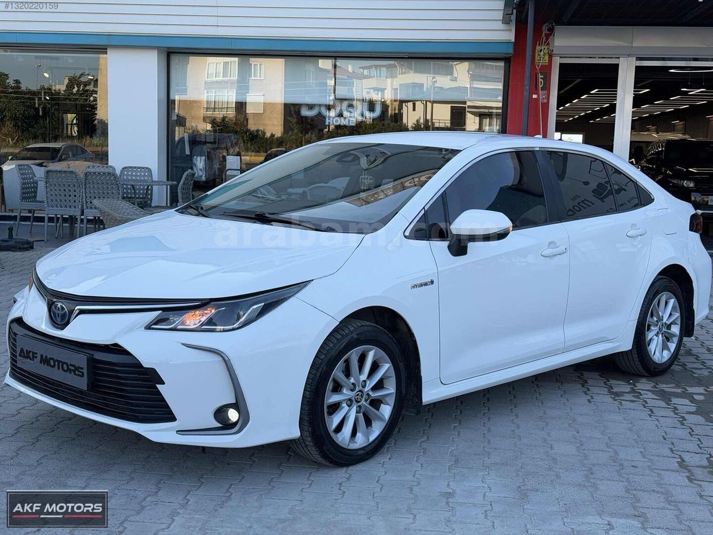 Galeriden Toyota Corolla 1.8 Hybrid Dream 2020 Model Balıkesir 117.000 km Beyaz 3