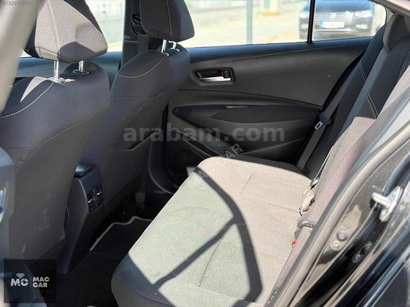 2021 TOYOTA COROLLA 1.8 HYBRİT DREAM