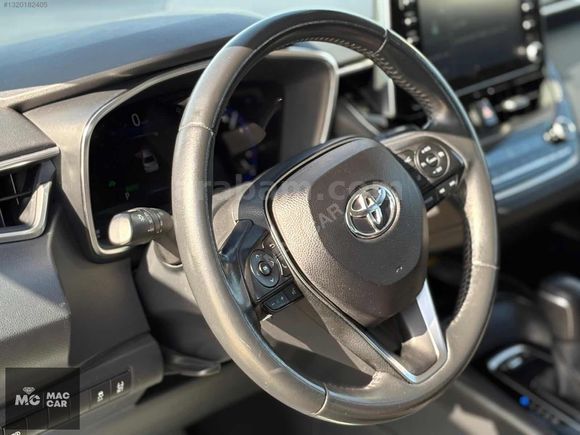 2021 TOYOTA COROLLA 1.8 HYBRİT DREAM
