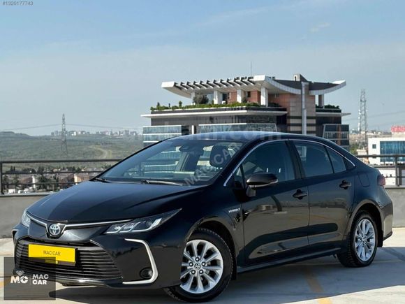 2021 TOYOTA COROLLA 1.8 HYBRİT DREAM