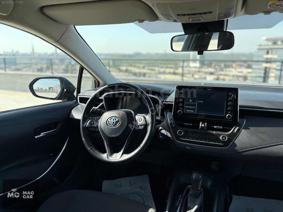 2021 TOYOTA COROLLA 1.8 HYBRİT DREAM
