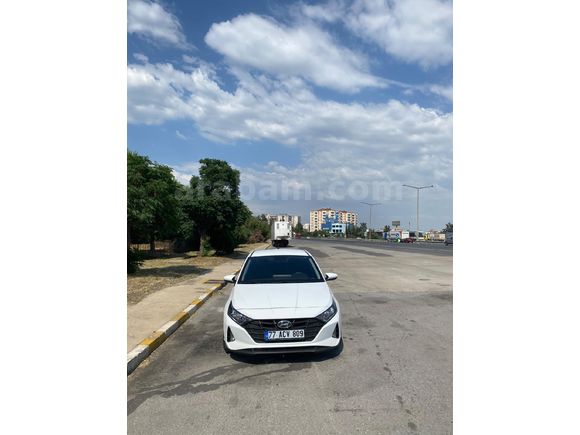 Sahibinden Hyundai i20 1.4 MPI Jump 2022 Model