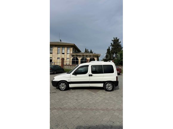 2002 BERLİNGO ÇİFT SÜRGÜ 270.000 KM'DE