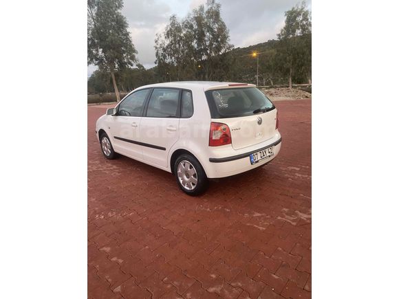 Sahibinden Volkswagen Polo 1.4 Fun 2004 Model  229.000 km Beyaz