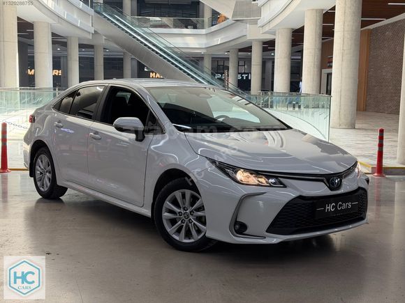 HC CARS - 2023 TOYOTA COROLLA 1.8 HYBRİD 140 HP DREAM E-CVT