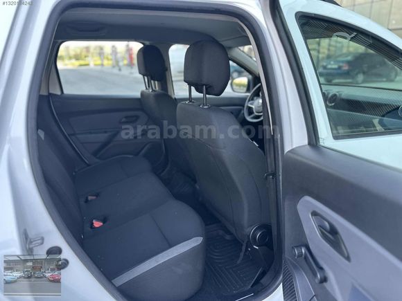 2021 DACİA DUSTER 4X4 HATASIZ 1 BUÇUK PARÇA BOYALI 97 BİN KM