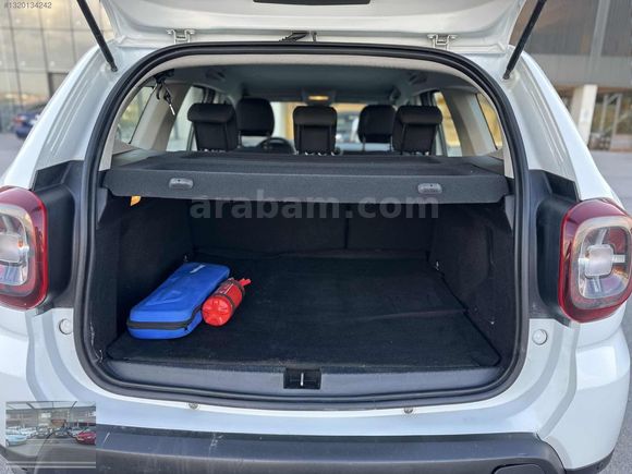 2021 DACİA DUSTER 4X4 HATASIZ 1 BUÇUK PARÇA BOYALI 97 BİN KM