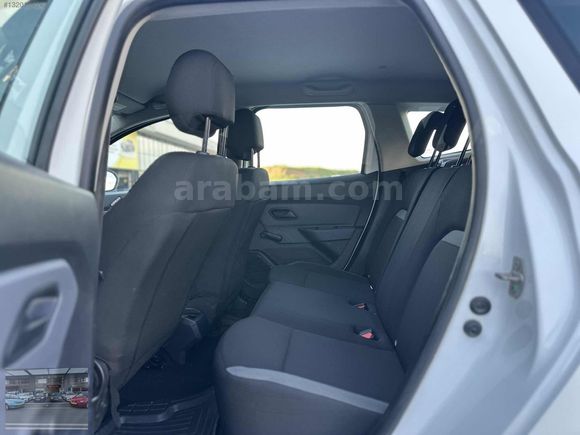 2021 DACİA DUSTER 4X4 HATASIZ 1 BUÇUK PARÇA BOYALI 97 BİN KM