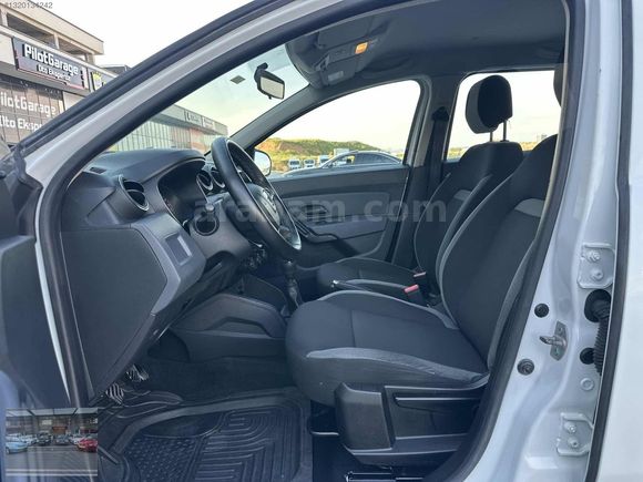 2021 DACİA DUSTER 4X4 HATASIZ 1 BUÇUK PARÇA BOYALI 97 BİN KM