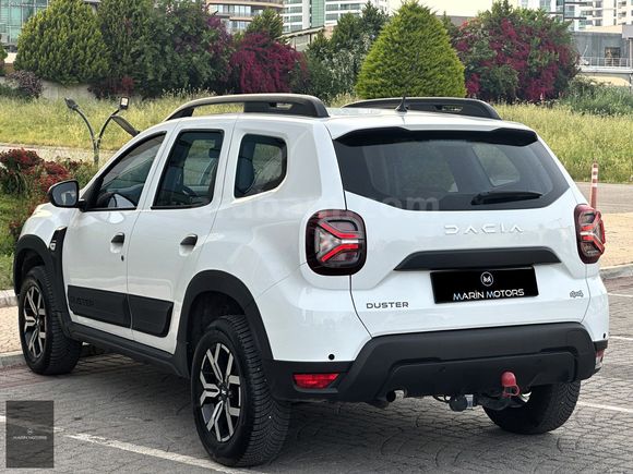 2023 DUSTER 1.5 DCİ 4X4 +ESSENTİAL +13.500 KM +ÇEKİ DEMİRİ