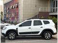 2023 DUSTER 1.5 DCİ 4X4 +ESSENTİAL +13.500 KM +ÇEKİ DEMİRİ