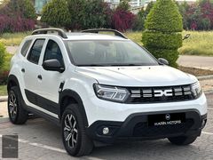 2023 DUSTER 1.5 DCİ 4X4 +ESSENTİAL +13.500 KM +ÇEKİ DEMİRİ