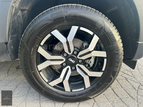 2023 DUSTER 1.5 DCİ 4X4 +ESSENTİAL +13.500 KM +ÇEKİ DEMİRİ