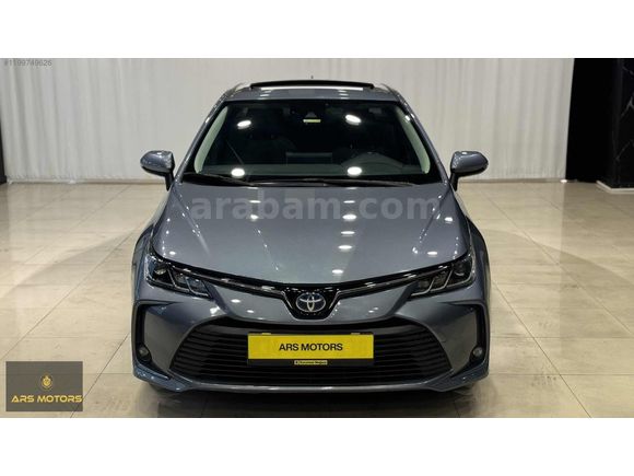 2020 Corolla 1.8 Hybrid Flame X-Pack CAM TAVAN SERVİS BAKIMLI